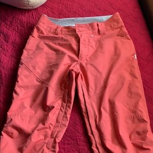 Barely worn women’s snow pants